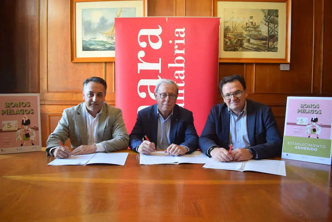 FIRMA CONVENIO AYTO PIELAGOS - CAMARA COMERCIO 'BONOS DE CONSUMO' 2025 (2)