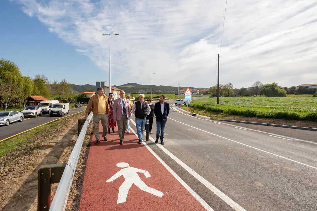 11:00 horas. Ribamont&aacute;n al Mar https://maps.app.goo.gl/F9xGQzoDkRFvwvc19
El consejero de Fomento, Vivienda, Ordenaci&oacute;n del Territorio y Medio Ambiente, Roberto Media, inaugura la carretera Galizano-Langre