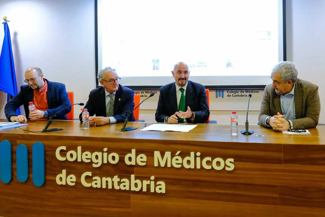 17:00 horas. Colegio Oficial de M&eacute;dicos de Cantabria. El consejero de Salud, C&eacute;sar Pascual, presenta el Plan de Salud 2025-2026. 25 de noviembre de 2025 &copy; Ra&uacute;l Lucio
