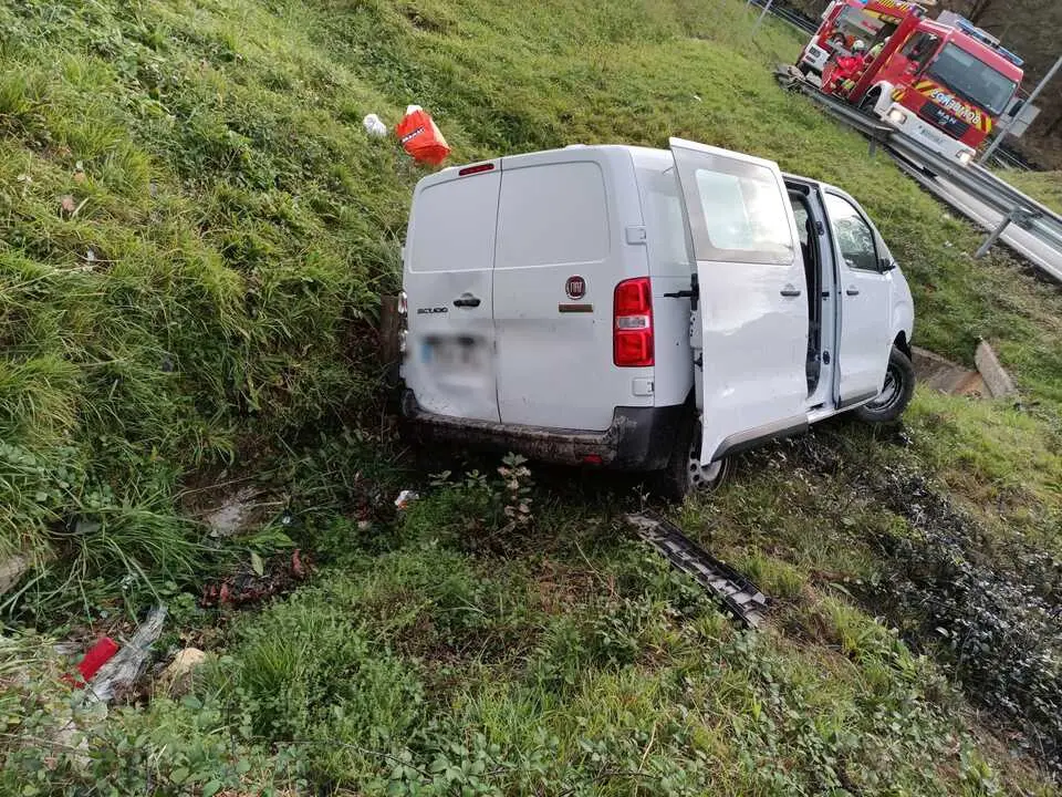 Facetune_30-11-2025-19-10-55