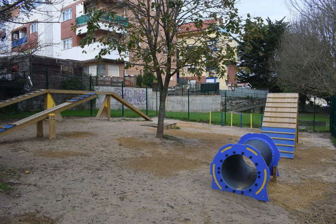 PUESTA SERVICIO PARQUE CANINO LIENCRES (1)