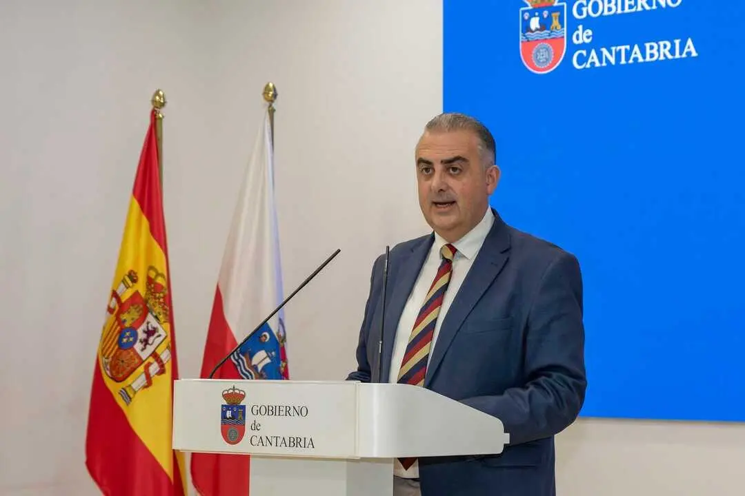 09:30 horas. Sala de prensa del Gobierno de Cantabria
El consejero de Fomento, Vivienda, Ordenaci&oacute;n del Territorio y Medio Ambiente, Roberto Media, presenta, en rueda de prensa, la Ley de Carreteras.