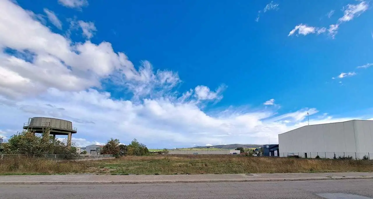 POLIGONO REINOSA
16 ABR 25