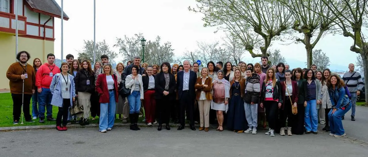 10:00 horas. Paraninfo de la Magdalena, Caballerizas. El consejero de Industria, Empleo, Innovaci&oacute;n y Comercio, Eduardo Arasti, inaugura la XIII edici&oacute;n del programa &lsquo;Lanzaderas de Empleo y Emprendimiento Solidario de Cantabria&rsquo;. 10 de abril de 2026 &copy; Ra&uacute;l Lucio