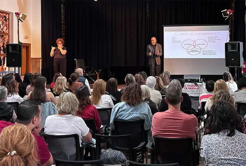 Jornada Epilepsia Escuela C&aacute;ntabra de Salud 
14 NOV 25