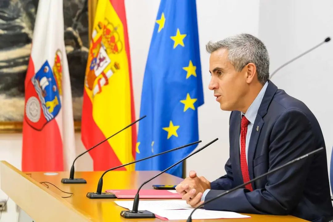 10:00 horas. Sala de prensa del Gobierno de Cantabria. El vicepresidente y consejero de Universidades, Igualdad, Cultura y Deporte en funciones, Pablo Zuloaga, informa, en rueda de prensa, de los acuerdos de Consejo de Gobierno en funciones. 22 de junio de 2023 &copy; Ra&uacute;l Lucio