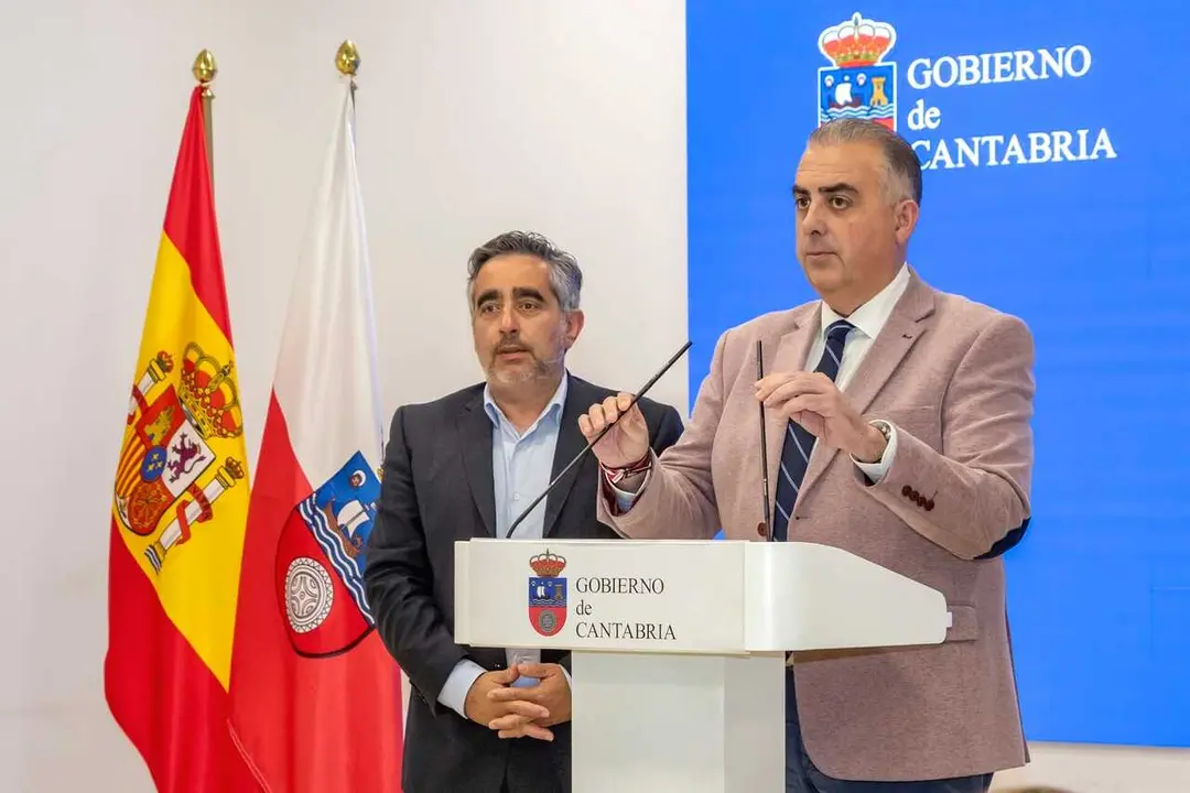 12:00 horas. Sala de prensa del Gobierno de Cantabria
El consejero de Fomento, Vivienda, Ordenaci&oacute;n del Territorio y Medio Ambiente, Roberto Media, informa sobre nuevo caso de okupaci&oacute;n en Cantabria.