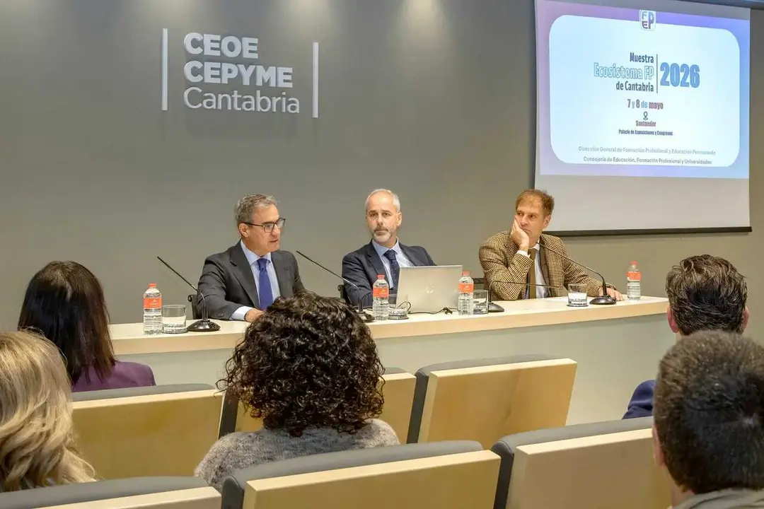 09:30 horas. CEOE-CEPYME, Santander. https://maps.app.goo.gl/j61qP6b3oSXJu6Hx9
El consejero de Educaci&oacute;n, Formaci&oacute;n Profesional y Universidades, Sergio Silva, presenta la &lsquo;Muestra Ecosistema FP 2026&rsquo;.