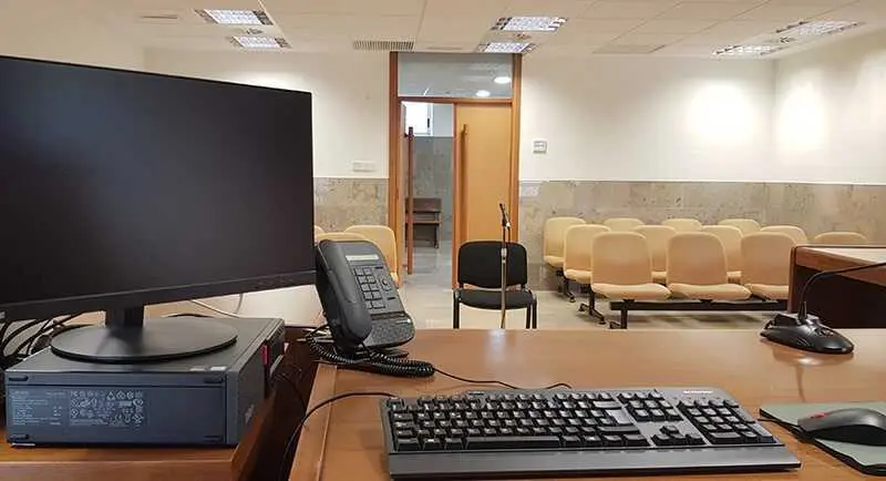 Presidencia de renovaci&oacute;n de equipamiento inform&aacute;tico de juzgados.
19 MAR 19