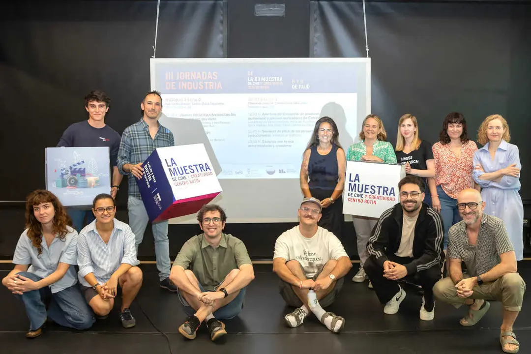 12:30 horas. La F&aacute;brica de Creaci&oacute;n, 3&ordf; planta, Santander
La consejera de Inclusi&oacute;n Social, Juventud, Familias e Igualdad, Bego&ntilde;a G&oacute;mez del R&iacute;o, inaugura el &lsquo;Encuentro de Producci&oacute;n Audiovisual y J&oacute;venes Realizadores de Cantabria&rsquo; incluido en la XII Muestra de Cine y Creatividad.