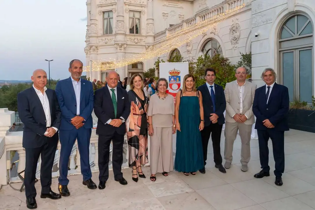 21:20 horas. Gran Casino Sardinero, Santander

La presidenta de Cantabria, Mar&iacute;a Jos&eacute; S&aacute;enz de Buruaga, recibe el Emboque de Oro 2026 que concede la Casa de Cantabria en Madrid. 13 agosto 26 &copy; Miguel De la Parra