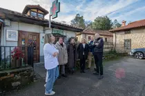 12:00 horas. Farmacia Cabu&eacute;rniga. https://maps.app.goo.gl/3ScqtaMJpC8f5Qaq9
La consejera de Desarrollo Rural, Ganader&iacute;a, Pesca y Alimentaci&oacute;n, Mar&iacute;a Jes&uacute;s Susinos, visita el proyecto GAL.