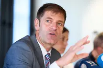 4/5/23  SANTANDER
ep CEOE 

Enrique Conde

FOTO: Juanma Serrano