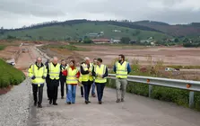 La presidenta de Cantabria, Mar&iacute;a Jos&eacute; S&aacute;enz de Buruaga, visita las obras del Centro log&iacute;stico e industrial de La Pasiega.
19 MAY 25