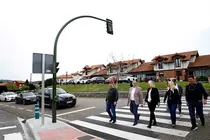 El consejero de Fomento, Vivienda, Ordenaci&oacute;n del Territorio y Medio Ambiente, Roberto Media, inaugura diversas obras realizadas por su departamento en la zona de Santillana. 
7 abr 26