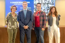 12:30 horas Sala 30 a&ntilde;os, Palacio de Festivales
El consejero de Cultura, Turismo y Deporte, Luis Mart&iacute;nez Abad, presenta el 41 Congreso M&aacute;gico Nacional de Santander.