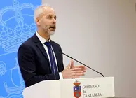 El consejero de Educaci&oacute;n, Formaci&oacute;n Profesional y Universidades, Sergio Silva, presenta, en rueda de prensa, el Anteproyecto de Ley de Cantabria de autoridad del profesorado y de la convivencia escolar en los centros educativos de la Comunidad Aut&oacute;noma. 
23 ENE 26