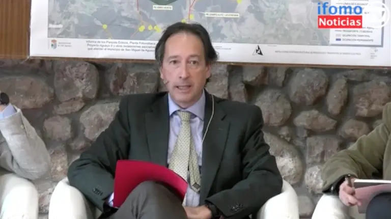 Captura de pantalla 2022-03-29 a las 23.21.46