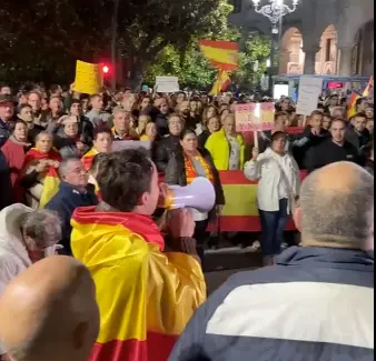 Captura de pantalla 2023-11-08 a las 22.14.46