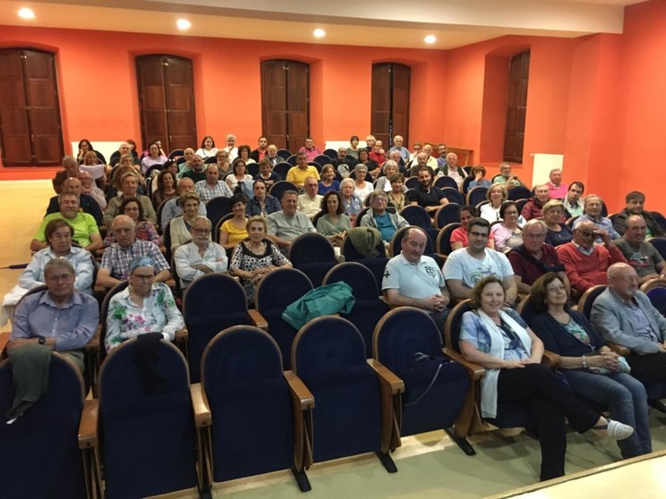 Conferencia del catedrático de Prehistoria de la Universidad de Cantabria, Manuel Morales
