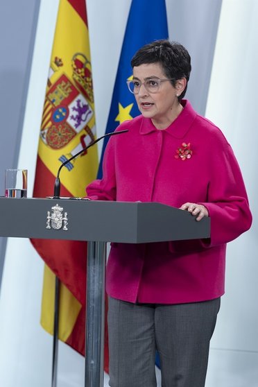 La ministra de Exteriores, Arancha González Laya, en rueda de prensa telemática en el Palacio de la Moncloa