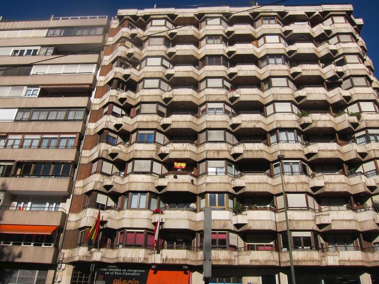 Viviendas, pisos en Santander                     