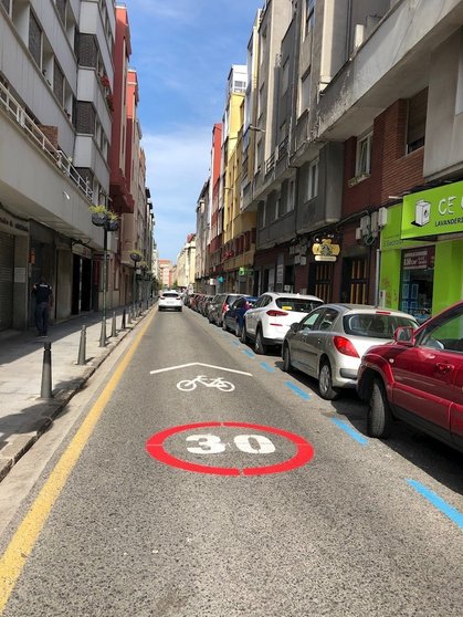 Limitación velocidad calle Fernández de Isla Santander