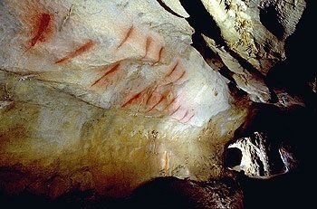 Archivo - Cueva prehistórica de Santián, en Piélagos (Cantabria)