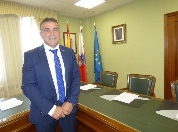 El alcalde de Argoños, Juan José Barruetabeña
