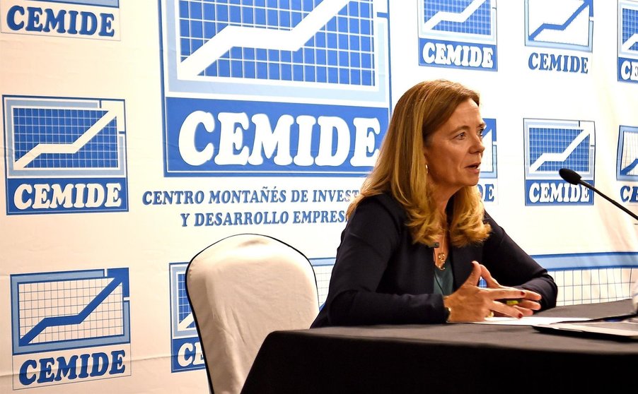 Cristina Rivero (CEOE) en conferencia CEMIDE