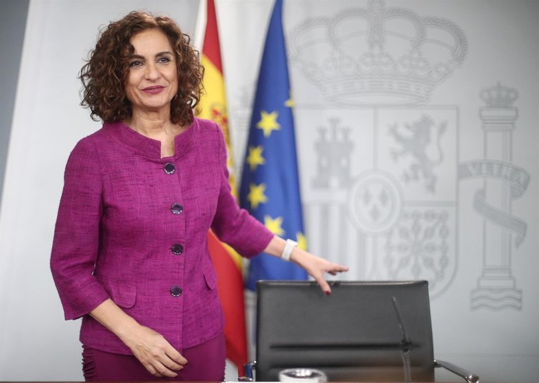 La ministra de Hacienda, María Jesús Montero, este martes en la rueda de prensa del Consejo de Ministros.