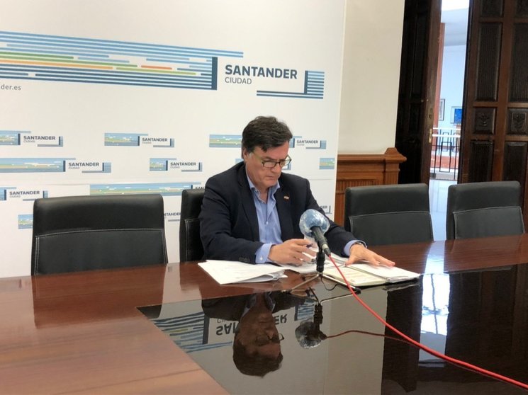 El concejal de Vox en Santander, Guillermo Pérez-Cosío