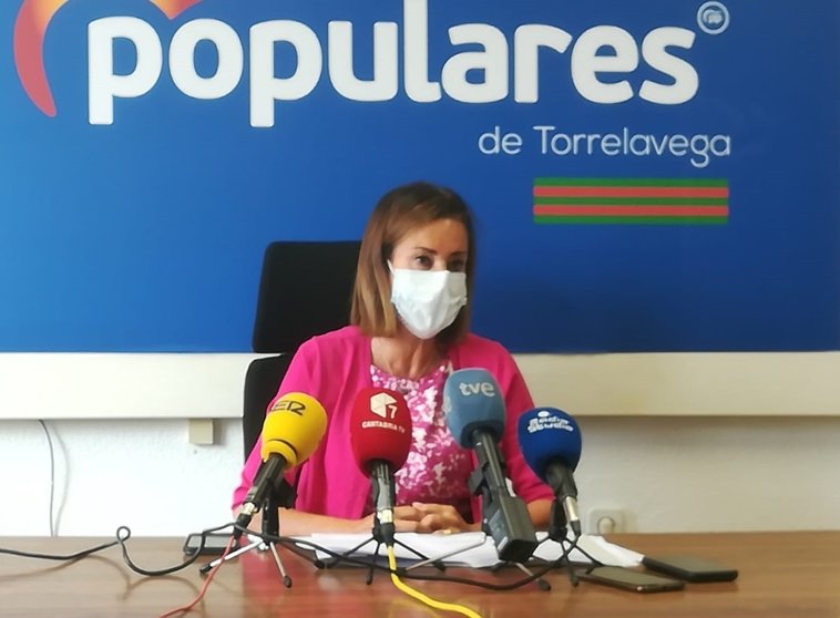 Marta Fernández Teijeiro, portavoz del PP en el Ayuntamiento de Torrelavega