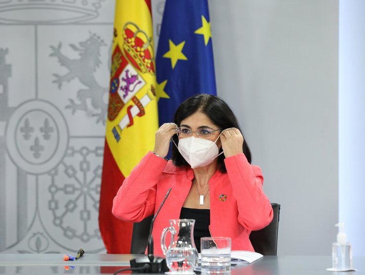 La ministra de Sanidad, Carolina Darias, comparece en rueda de prensa posterior al Consejo de Ministros extraordinario en Moncloa, a 24 de junio de 2021, en Madrid (España). El Consejo de Ministros extraordinario de este jueves ha aprobado la eliminación 