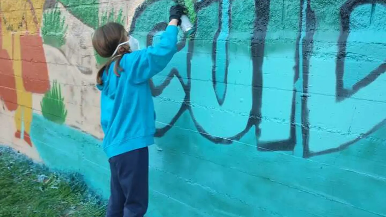 TALLER GRAFITI Y ARTE URBANO 'PAREDES QUE HABLA' AYTO PIELAGOS (2)