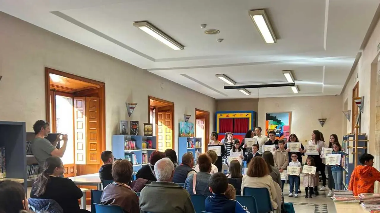 Premios concursos biblioteca 25