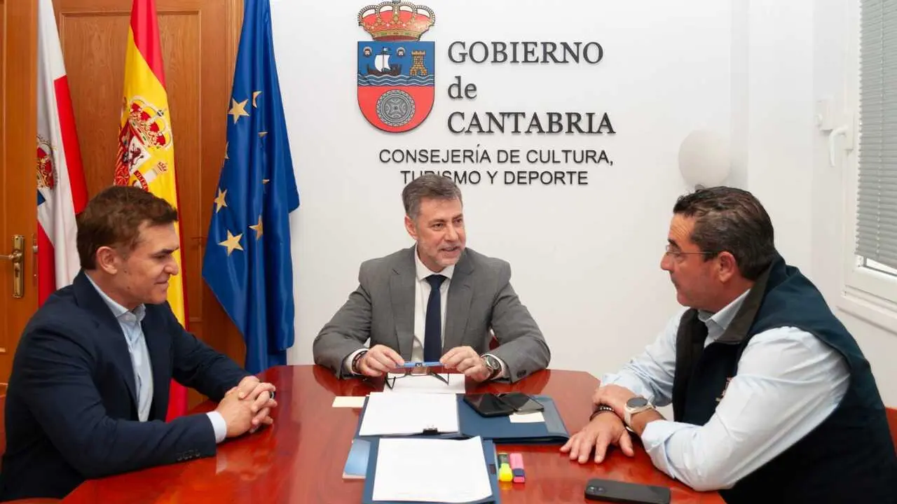 10:00 horas. Despacho del consejero
El consejero de Cultura, Turismo y Deporte, Luis Mart&iacute;nez Abad, recibe al presidente del Cabildo de Lanzarote, Oswaldo Betancort. 
07/04/2026