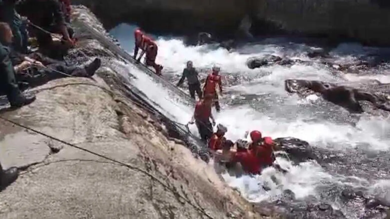 8630f5fe-70e1-4b6d-9353-6b5209f95075