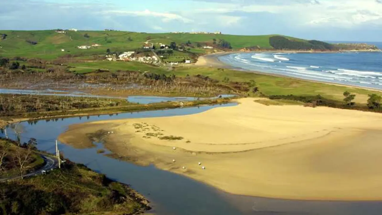 OYAMBRE
RIA RABIA
VISTA AEREA
NACHO ROMERO &copy;
13 FEB 03