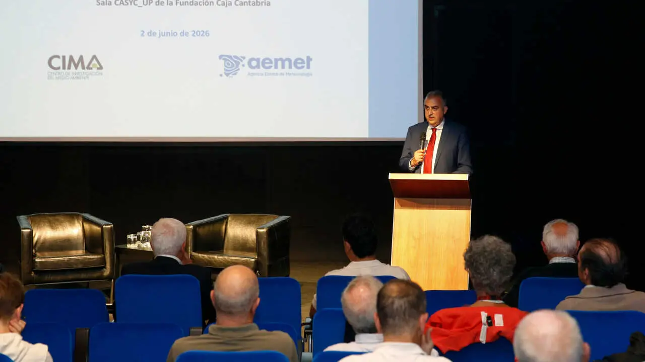 17:00 horas. Casyc
El consejero de Fomento, Vivienda, Ordenaci&oacute;n del Territorio y Medio Ambiente, Roberto Media, inaugura la jornada &lsquo;Perspectivas de Cambio Clim&aacute;tico y su Impacto en Cantabria&rsquo;
2 jun 26