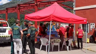 Dispositivo de b&uacute;squeda de otro rescate en Ca cueva Cueto-Coventosa