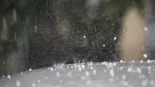 Un nuevo temporal de lluvia y granizo cae sobre Pamplona durante el Estado de Alarma ocasionado por la Pandemia Covid-19  en Abril 26, 2020 en Pamplona, Navarra, Espa&ntilde;a