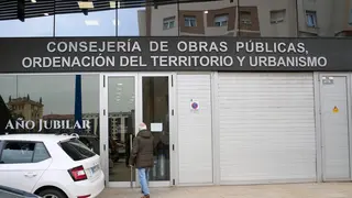 EuropaPress_5004755_fachada_consejeria_obras_publicas_ordenacion_territorio_urbanismo_cantabria