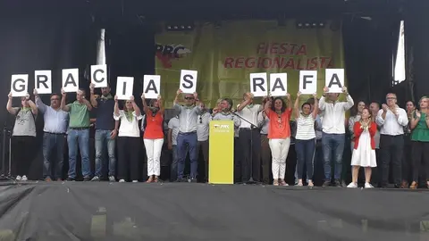 Homenaje a Rafael de la Sierra en la 26 Fiesta Regionalista