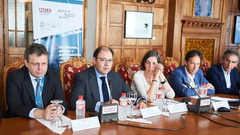 Equipo de DCN  en el curso 'Urbanismo, G&eacute;nero y Participaci&oacute;n: Otras formas de pensar la ciudad'.