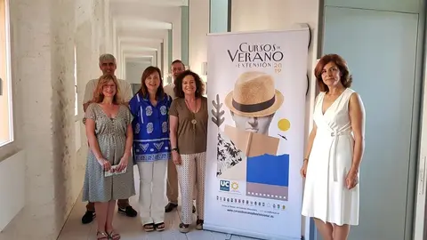 Marina Torres, Miguel &Aacute;ngel Aramburu-Zabala, Ana Mar&iacute;a Fern&aacute;ndez, Mar&iacute;a Teresa Noceda, Jes&uacute;s Ferrer y Celestina Losada en la inauguraci&oacute;n del curso