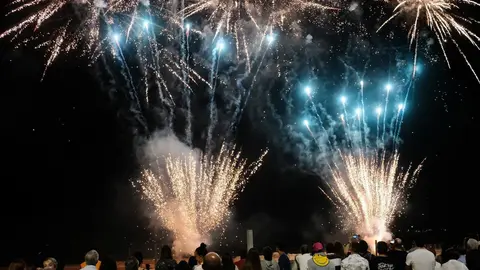 Fuegos artificiales de los Ba&ntilde;os de Ola de Santander en 2018