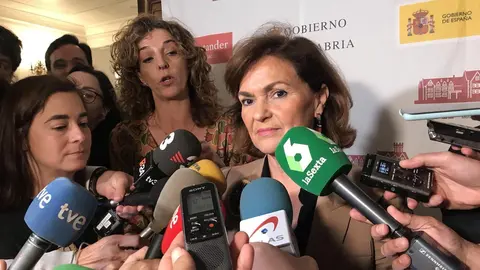La vicepresidenta Carmen Calvo en la UIMP