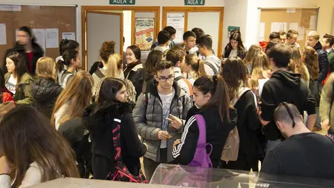 Estudiantes que han realizado la EBAU en la Universidad de Cantabria