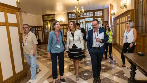La consejera de Presidencia, Paula Fern&aacute;ndez, en la UIMP